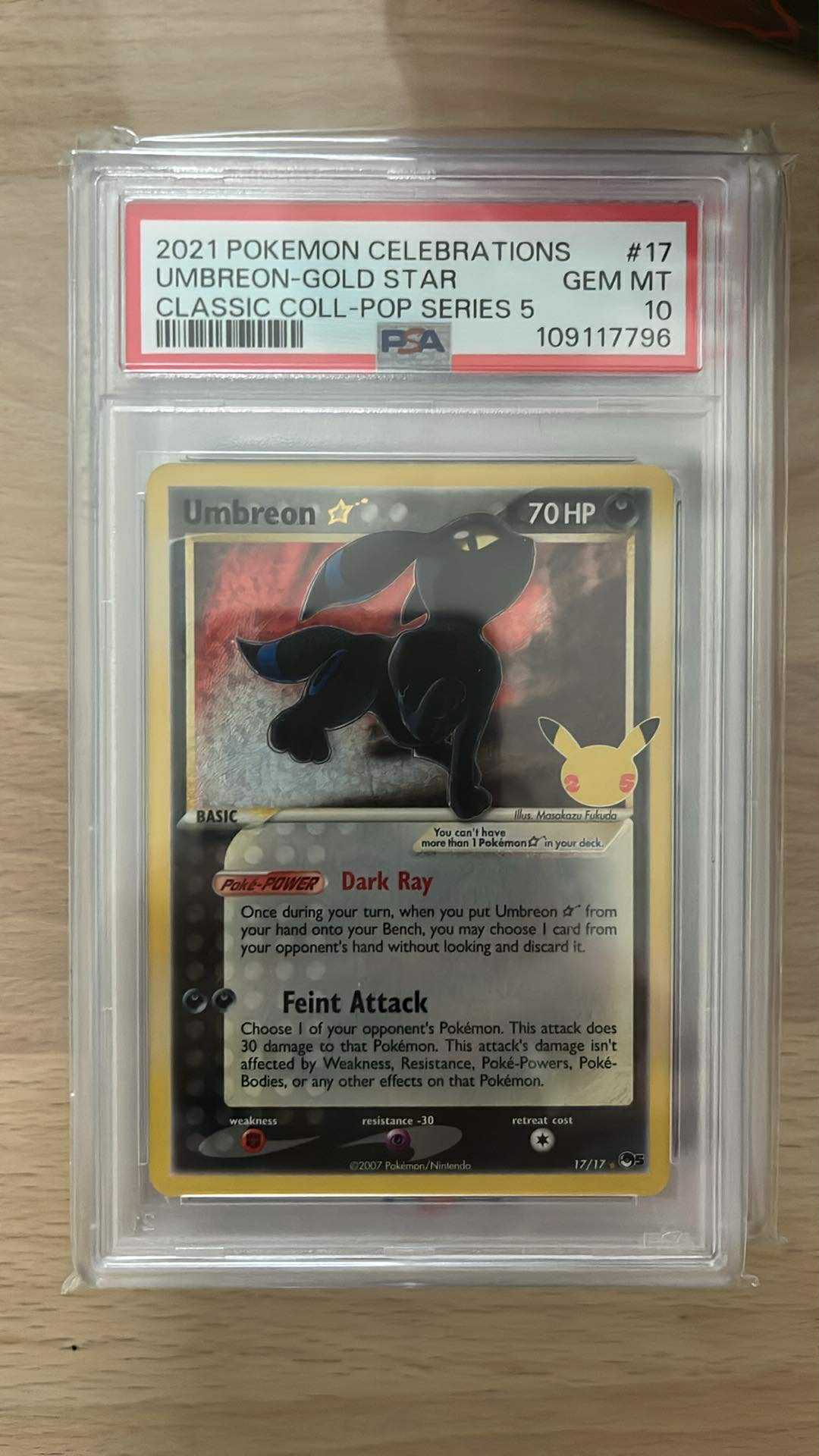 Umbreon Gold Star – 17/17 – Celebrations Classic Collection – PSA 10 – Pokémon TCG