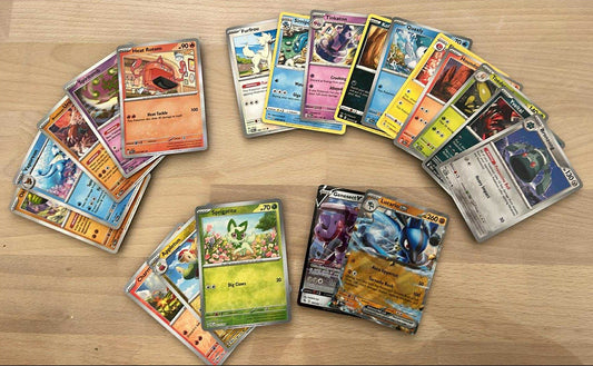 Pokemon Surprise pakke Small – 20 stk. (Blandet EX, Reverse, Holo & Bulk)